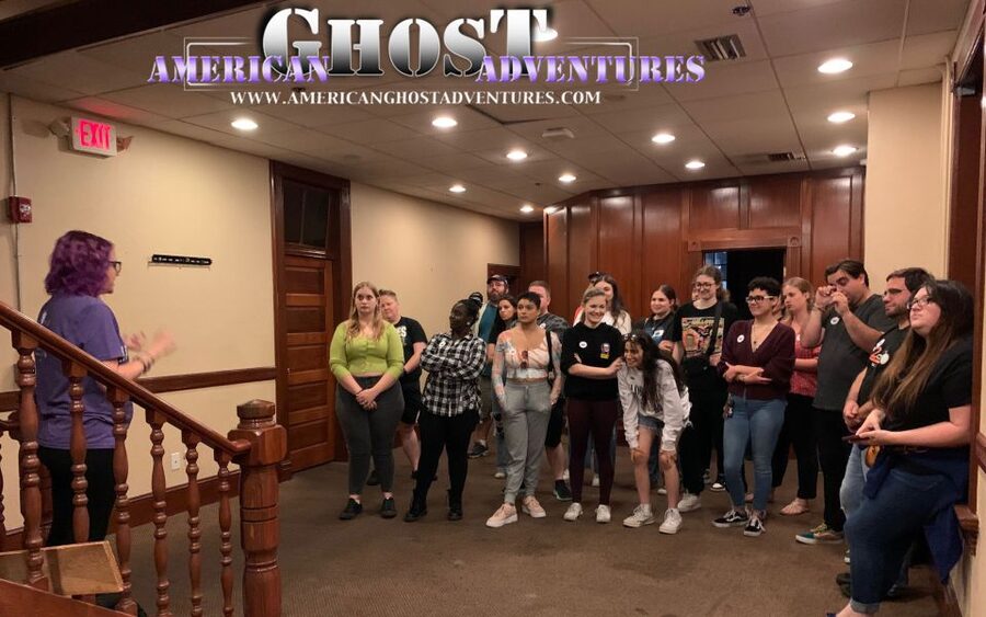 2 Hour Investigative Walking Ghost Tour of Downtown Orlando - Using professional ghost-hunting equipment