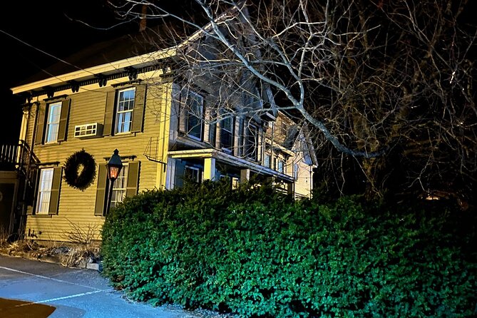 90-Minute Ghost Walking Tour in Boothbay Harbor - Kaler’s Restaurant and sounds from above