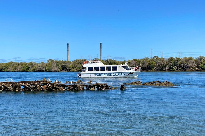 90 Minute Port River Dolphin & Ships Graveyard Cruise - The crew and live commentary