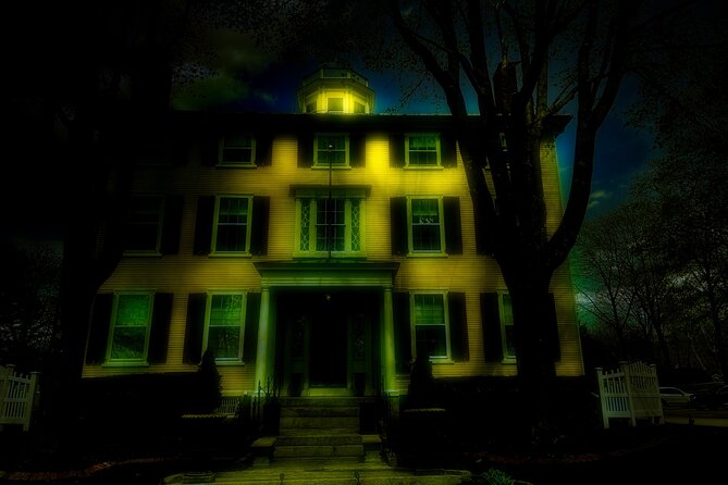 90 Minutes Ghost Walking Tour in Kennebunkport - The library headstone and Abbott Graves