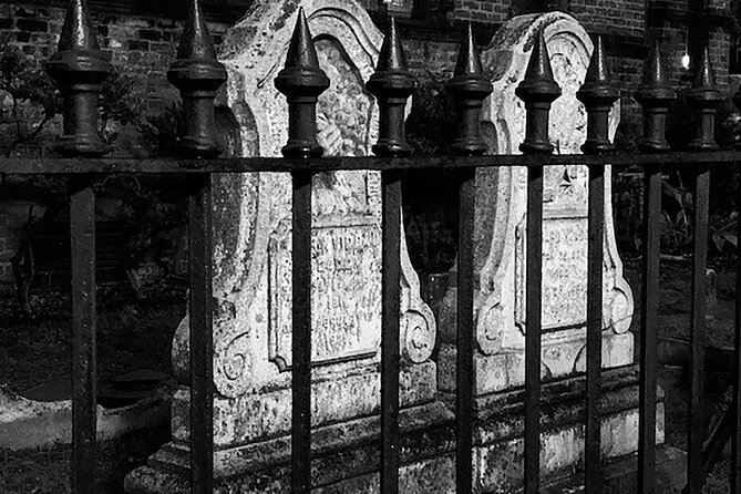 A Ghost Tour with 10 ORIGINAL Stories AND Equipment! - Group size, pace, and guide style
