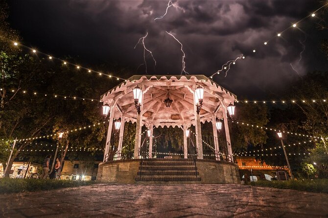 Albuquerque Desert Shadows Rising Ghost Tour - Group size, walking effort, and practical comfort