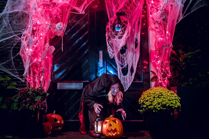Amsterdam’s Ghostly Experiences Group Tour - Why Amsterdam works so well after dark