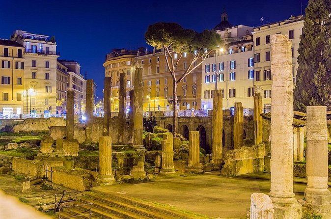 Ancient Rome's Dark Side: Ghosts, Murders & Imperial Blood - Finishing above the Colosseum