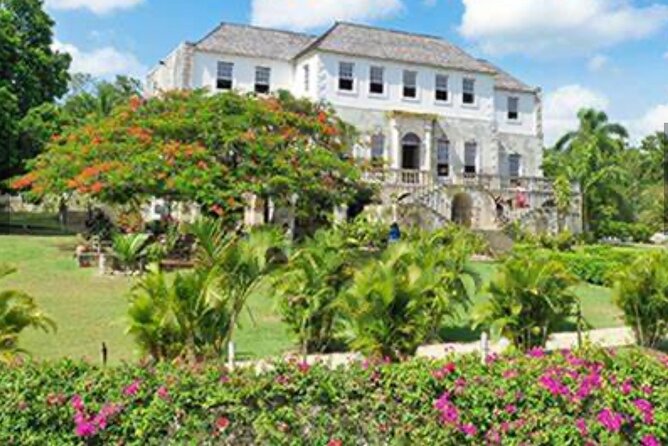 Annie Palmer Great White Witch of Rose Hall Tour, Montego Bay - Inside the restored 18th-century great house