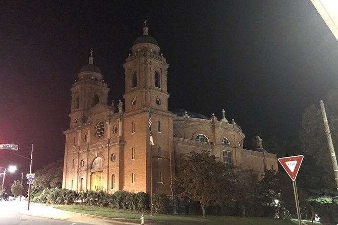 Asheville Night-Time Walking Ghost Tour - Price, pace, weather, and what to bring
