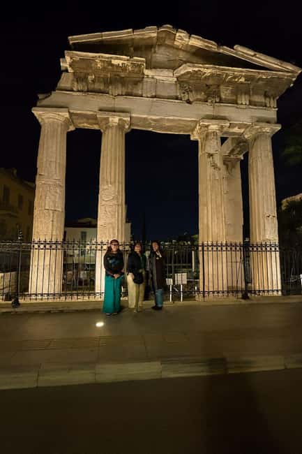 Athens: Haunted Ghost Tour at Night - The guides make the difference