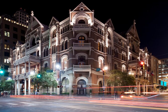 Austin: Haunted Pub Crawl Walking Tour - The Driskill Hotel and Austin’s grandest ghost stories