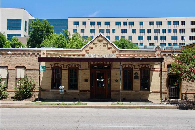 Austin’s Haunted Ghost & Murder Tour - The Tavern and Emily’s shoes