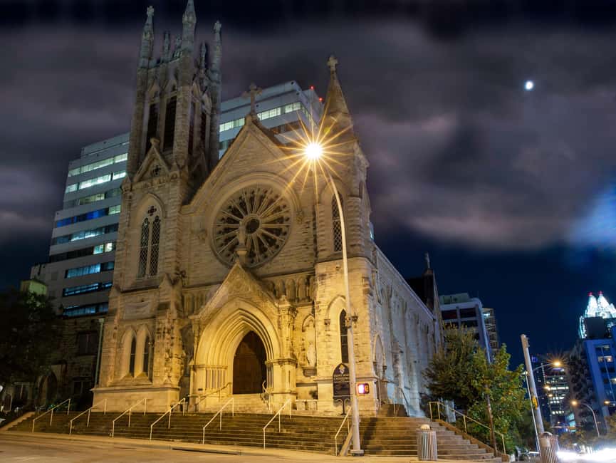 Austin’s Spirits & Spirits Haunted Pub Crawl - Who should book this Austin evening?