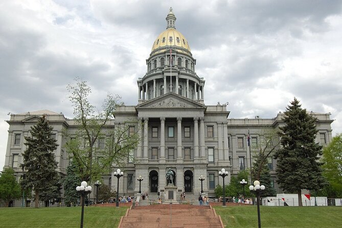 Awesome Denver Ghost Hunt: Mile High - A ghost tour that is really a city game