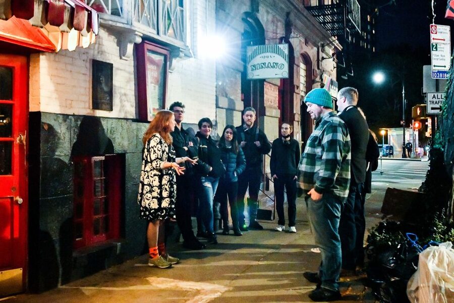 Baltimore: Boos and Booze Haunted Pub Crawl - How much walking and how much time?