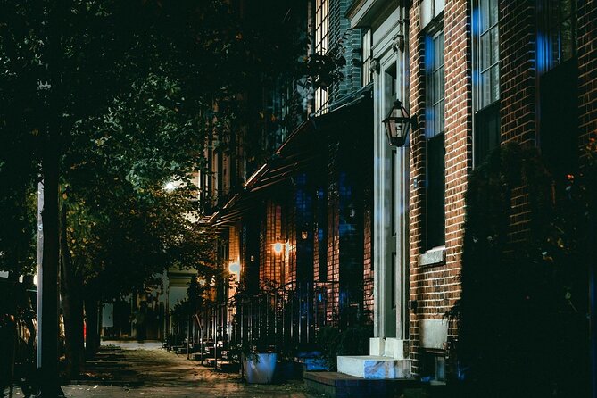 Baltimore Boos & Booze Haunted Pub Crawl - Rye Craft Cocktails at 1639 Thames Street