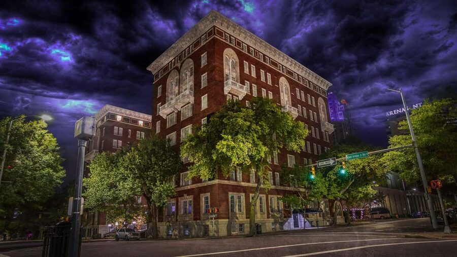 Banshees of Birmingham Ghost Tour: Furnace of the Forgotten - Starting at Linn Park after dark