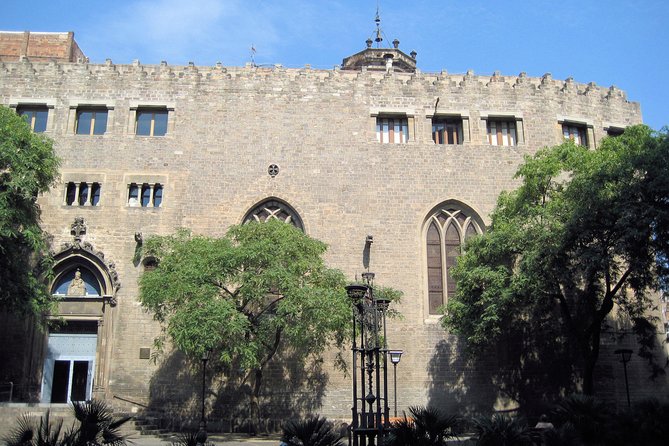 Barcelona: El Born Ghost Walking Tour - Santa Caterina Market and the Everyday Old City