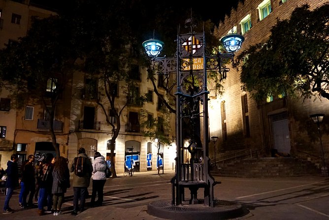 Barcelona: El Born Ghost Walking Tour - Through El Born’s Narrow Streets