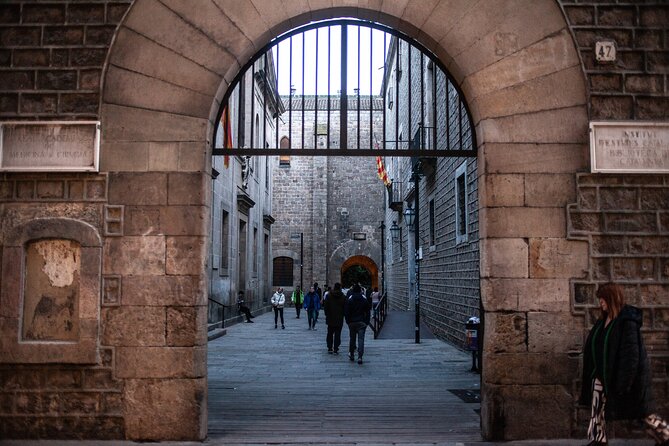 Barcelona El Raval Dark History Walking Tour - Why this El Raval walk is different