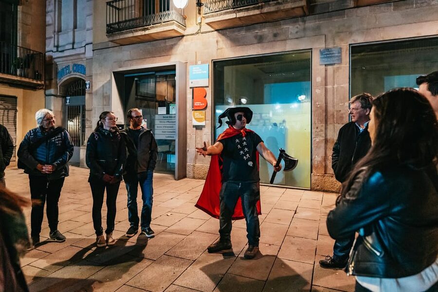 Barcelona: Gothic Quarter Ghosts and Legends Walking Tour - Is $19 good value?