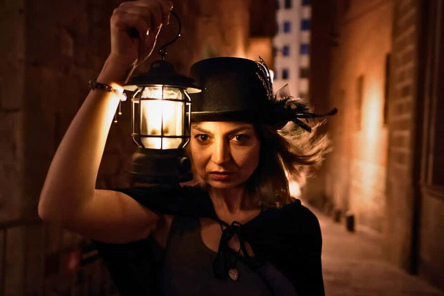 Barcelona: Gothic Quarter Tour Dark History & Ghosts Tour - El Raval and La Rambla: a rougher opening