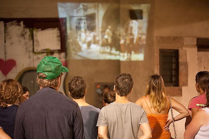 Barcelona's Dark History Night Tour - Executions and medieval punishments in Barcelona