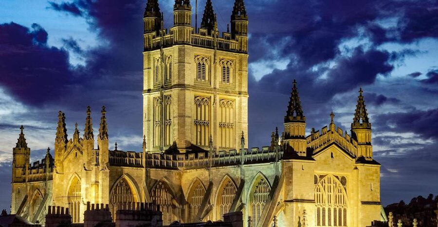 Bath: 90-Minute Private Ghost Walking Tour - Murder, mystery, and the citys grim past