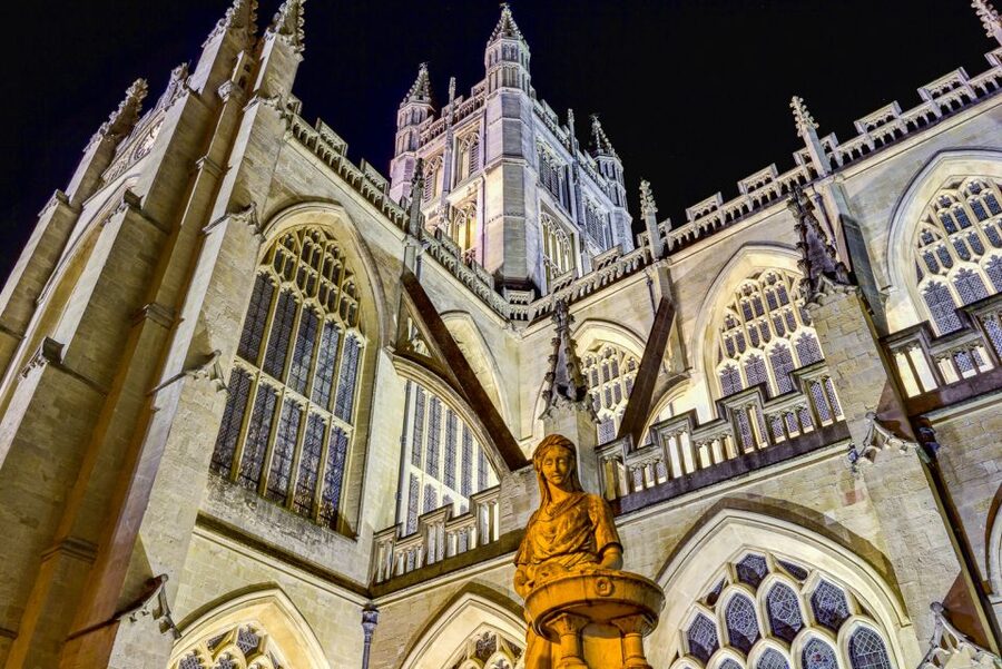 Bath: Guided Ghost Tour - Hidden lanes and Bath’s darker side