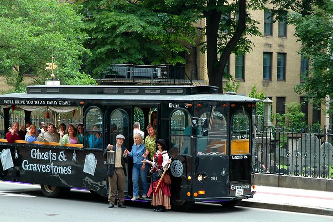 Boston Ghosts and Gravestones Trolley Tour - How scary is the Boston Ghosts and Gravestones tour?