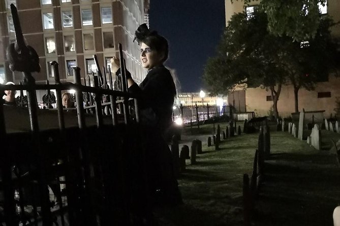 Boston Ghosts and Gravestones Trolley Tour - Weather, clothing, and the walking effort