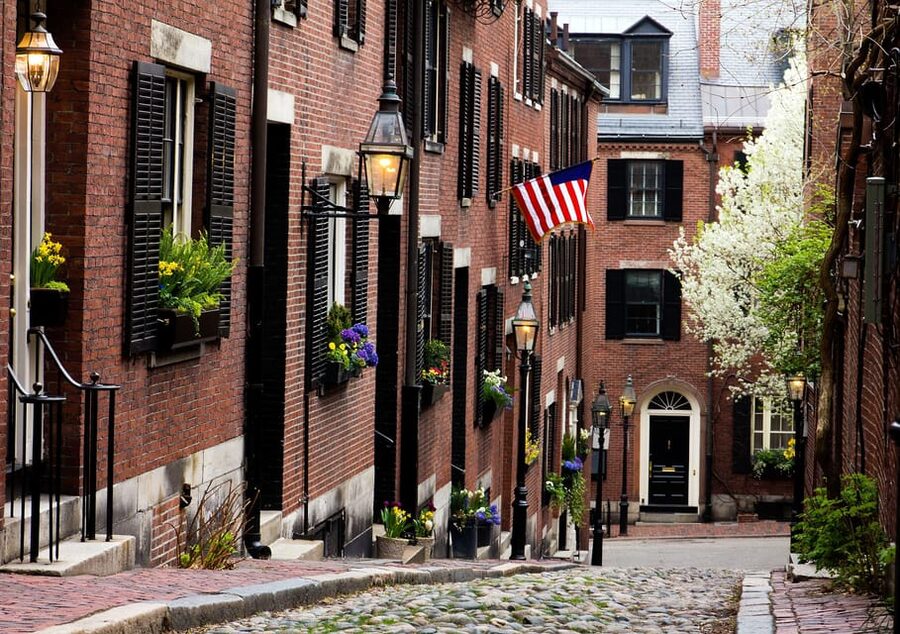 Boston: Haunted Streets Walking Tour - King’s Chapel Burying Ground and the city’s departed souls