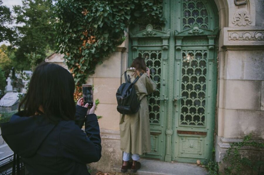 Bucharest: 3-Hour Dark History Tour with a Local - Key points to know before you book