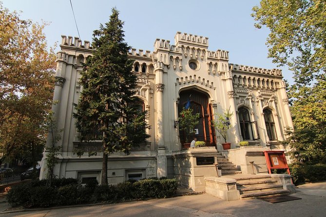 Bucharest Ghosts Stories and Mythology - The Central School and the first haunted setting