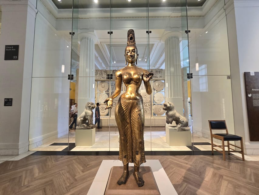 Bundle: British Museum-Changing of the Guard-Jack the Ripper - Should you book this three-part London day?