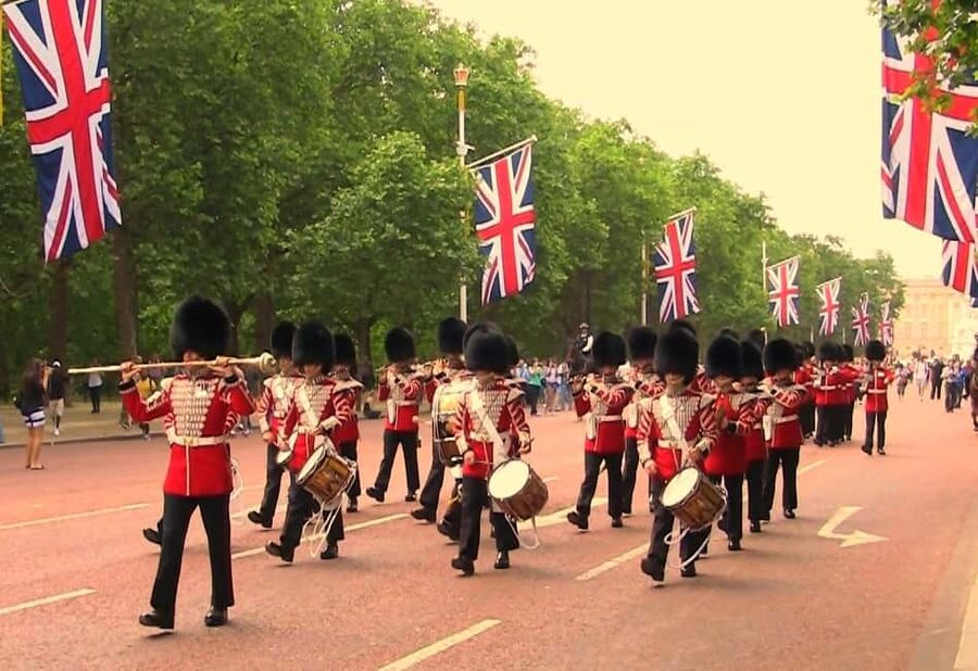 Bundle: British Museum-Changing of the Guard-Jack the Ripper - Who will enjoy this packed schedule