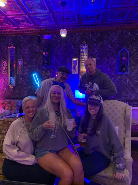Captain Stoner's Haunted Dive Bar Crawl - Key points to know before you book