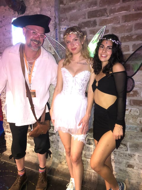 Captain Stoner's Haunted Dive Bar Crawl - Meeting Captain Stoner Joe behind Colonial Park Cemetery