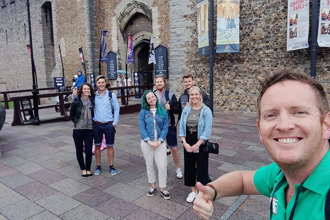 Cardiff Private Dark History Tour - What Eugene’s style adds to the walk
