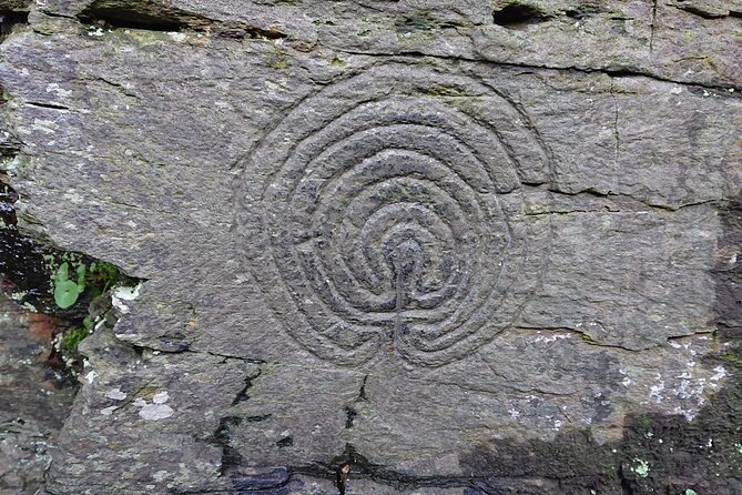 Castles, Canals and Witches in Cornwall England - Hawker’s Hut and the edge of the sea