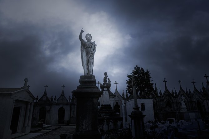Cemetery and Ghost BYOB Bus Tour in New Orleans - Masonic Temple Cemetery #2: the main after-dark stop