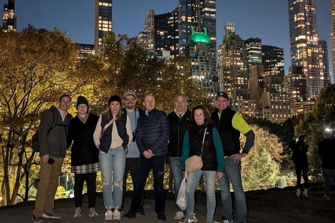 Central Park After Dark Tour with Complimentary Photo Album - Small details make Shakespeare Garden and the Swedish cottage worthwhile