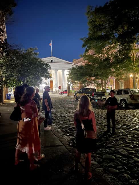 Charleston: City of the Dead Walking Ghost Tour - Graveyards and the people who never left