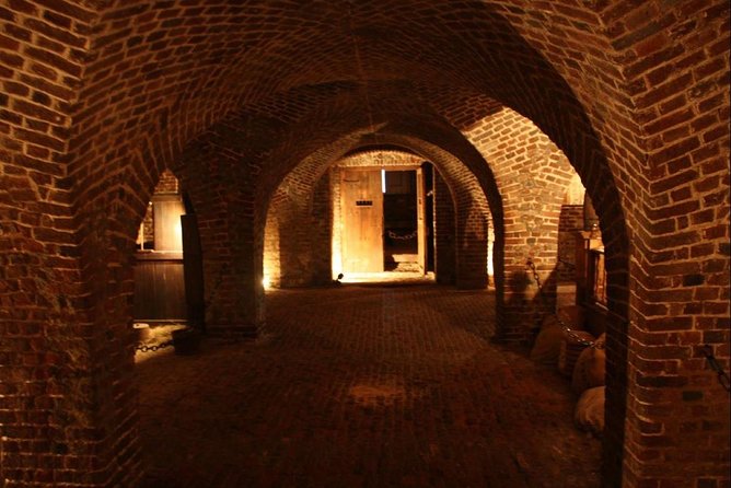 Charleston Ghost & Dungeon Night-Time Walking Tour with Entry to Provost Dungeon - Key points to know before booking