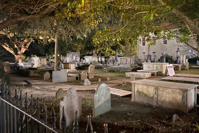 Charleston Ghosts of Liberty Guided Walking Tour - How the guides shape the experience