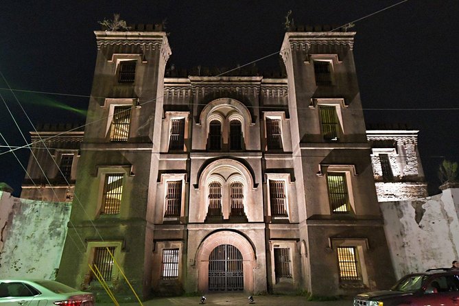 Charleston Haunted Jail Night-Time Walking Tour with Admission to Old City Jail - Key points to know before you book