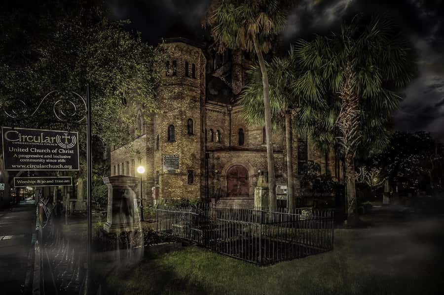 Charleston: Spirits & Spirits Haunted Pub Crawl - Starting beside Charleston’s Exchange building