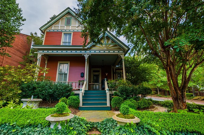 Charlotte Ghost Walking Tour - Smartphone guided audio/gps Tour at your own pace - Settlers Lane and the old hanging tree