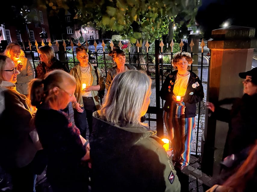 Chester: The Dead Good Ghost Walking Tour - A ghost tour that wants you to laugh