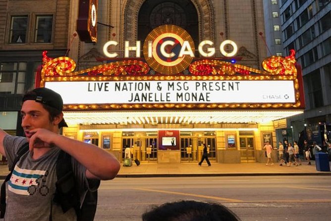 Chicago: Gangsters and Ghosts Walking Tour - Palmer House: a historic hotel with ghost stories