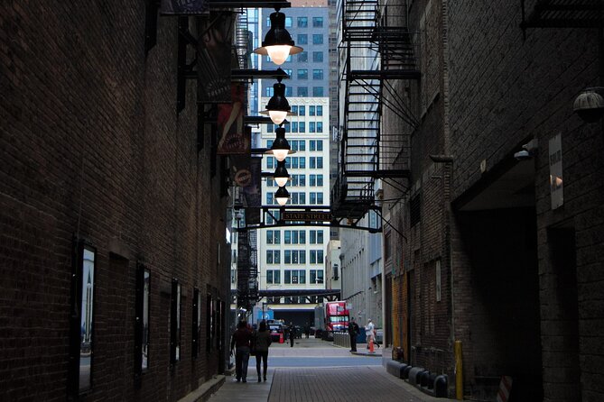 Chicago Haunted Ghost Tour GPS Self-Guided Walking Tour - Following the Chicago Riverwalk