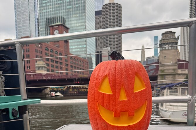 Chicago River Guided Ghost Tour - A daytime cruise with Chicago’s darker stories