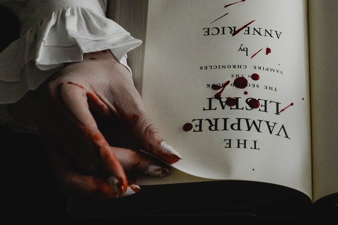 Classic Ghost Stories with An Actor - Crossing Piccadilly toward Berkeley Square